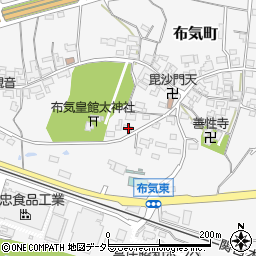 三重県亀山市布気町1677-3周辺の地図