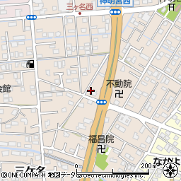 静岡県焼津市三ケ名863-1周辺の地図
