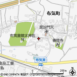 三重県亀山市布気町1674-1周辺の地図