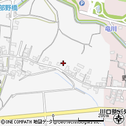 三重県亀山市布気町61-1周辺の地図