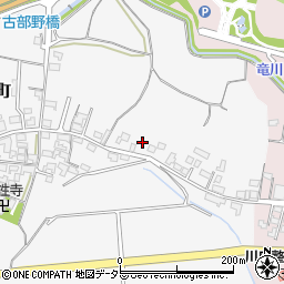 三重県亀山市布気町60周辺の地図