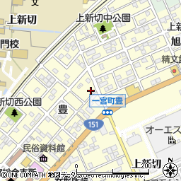 愛知県豊川市一宮町豊104-4周辺の地図