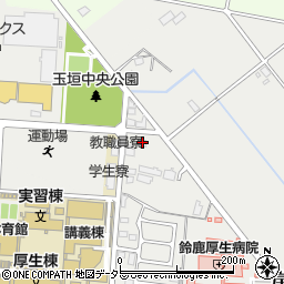 三重県鈴鹿市岸岡町564-1周辺の地図