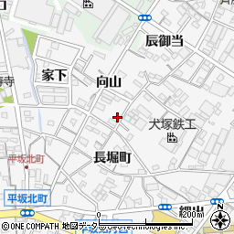 愛知県西尾市平坂町向山27周辺の地図