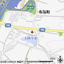 三重県亀山市布気町981-4周辺の地図