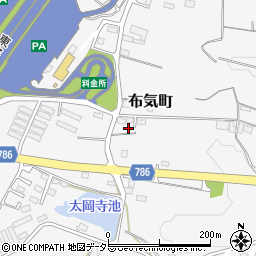 三重県亀山市布気町971-14周辺の地図