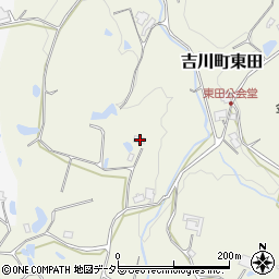 兵庫県三木市吉川町東田256周辺の地図