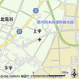 愛知県豊川市足山田町上平周辺の地図