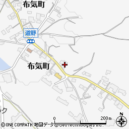 三重県亀山市布気町527-7周辺の地図