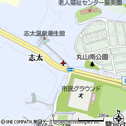 静岡県藤枝市志太590-1周辺の地図