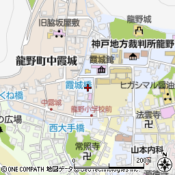 兵庫県たつの市龍野町上霞城34周辺の地図