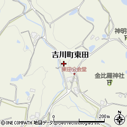 兵庫県三木市吉川町東田439-3周辺の地図