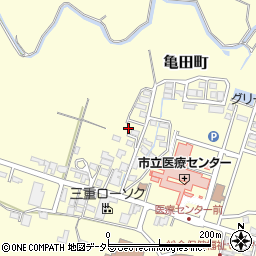 三重県亀山市亀田町471周辺の地図