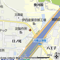 京都府八幡市上津屋尼ケ池23-1周辺の地図