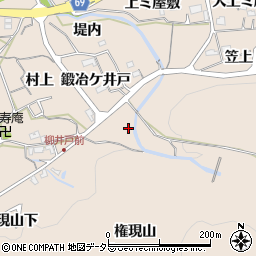 愛知県新城市八名井三ツ木山下周辺の地図