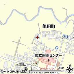 三重県亀山市亀田町467-18周辺の地図