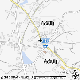 三重県亀山市布気町783-8周辺の地図