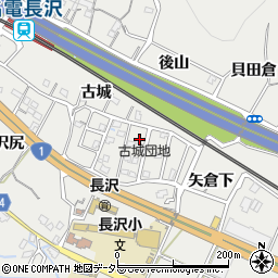 愛知県豊川市長沢町古城1-54周辺の地図