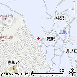 愛知県豊川市萩町（滝沢）周辺の地図