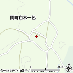 三重県亀山市関町白木一色1400周辺の地図
