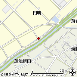 愛知県西尾市小島町東川田周辺の地図