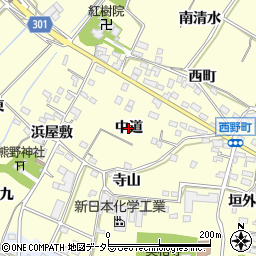 愛知県西尾市上町（中道）周辺の地図