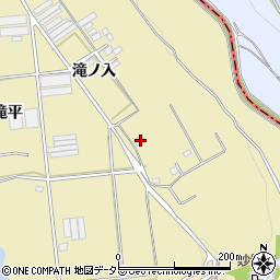 愛知県豊川市東上町滝ノ入周辺の地図
