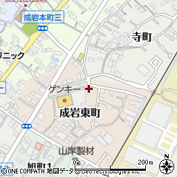 愛知県半田市成岩東町61周辺の地図