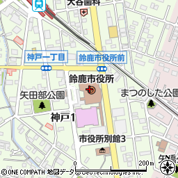 鈴鹿市役所周辺の地図
