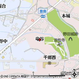 愛知県新城市豊島竜谷周辺の地図