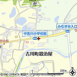 中吉川幼稚園前周辺の地図