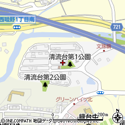 兵庫県川西市清流台12-12周辺の地図