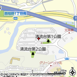 兵庫県川西市清流台12-3周辺の地図