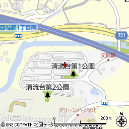 兵庫県川西市清流台11-25周辺の地図