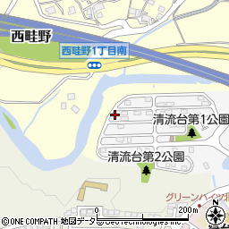 兵庫県川西市清流台8-3周辺の地図