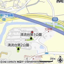 兵庫県川西市清流台11-11周辺の地図