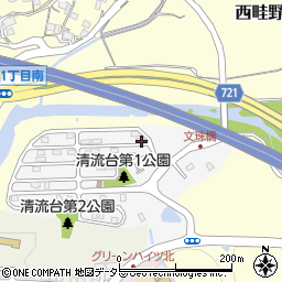 兵庫県川西市清流台10-16周辺の地図