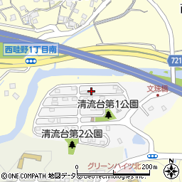 兵庫県川西市清流台10-26周辺の地図
