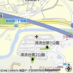 兵庫県川西市清流台10-2周辺の地図