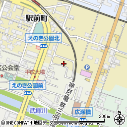 兵庫県三田市駅前町14周辺の地図