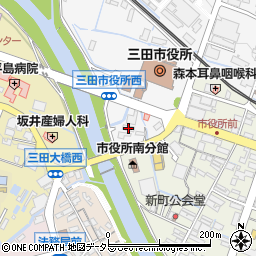 ファミリー三田周辺の地図