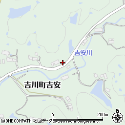 兵庫県三木市吉川町吉安815周辺の地図