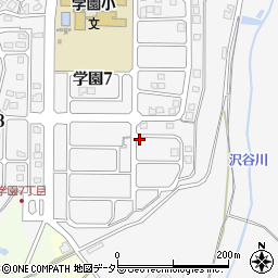 兵庫県三田市学園7丁目周辺の地図