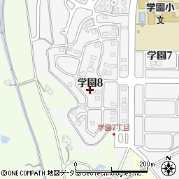 兵庫県三田市学園8丁目8周辺の地図