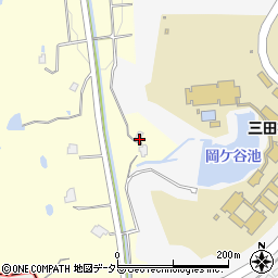 兵庫県三田市上内神832周辺の地図