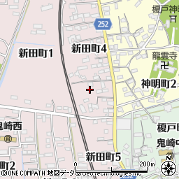 愛知県常滑市新田町4丁目142周辺の地図