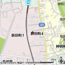 愛知県常滑市新田町4丁目85周辺の地図