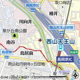 京都府長岡京市友岡川向イ1-42周辺の地図