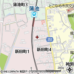 愛知県常滑市新田町4丁目52周辺の地図