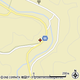 岡山県加賀郡吉備中央町尾原677周辺の地図